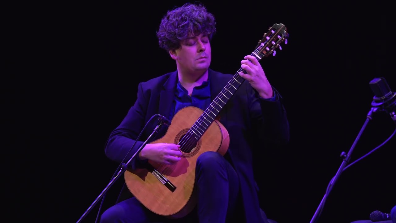 Luis Milán: Falai, minh’amor | Gustavo Durán: Toãda. Jonatan Alvarado, voice & Samuel Diz, guitar