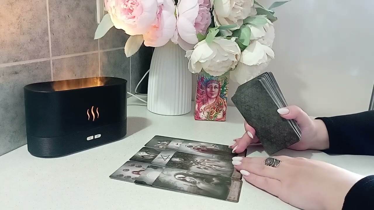 ПОГАДАЕМ НА МУЖЧИНУ 💕 #таро #гадания #tarot 