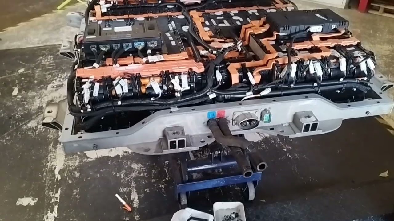 Explosión de celda de litio en JAC evs7