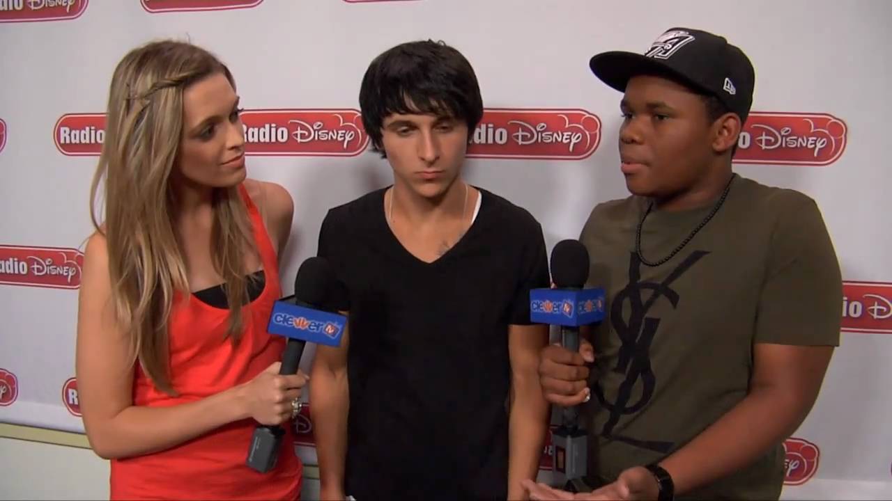 Митчел Муссо и Док Шоу: интервью о захвате радио Disney
