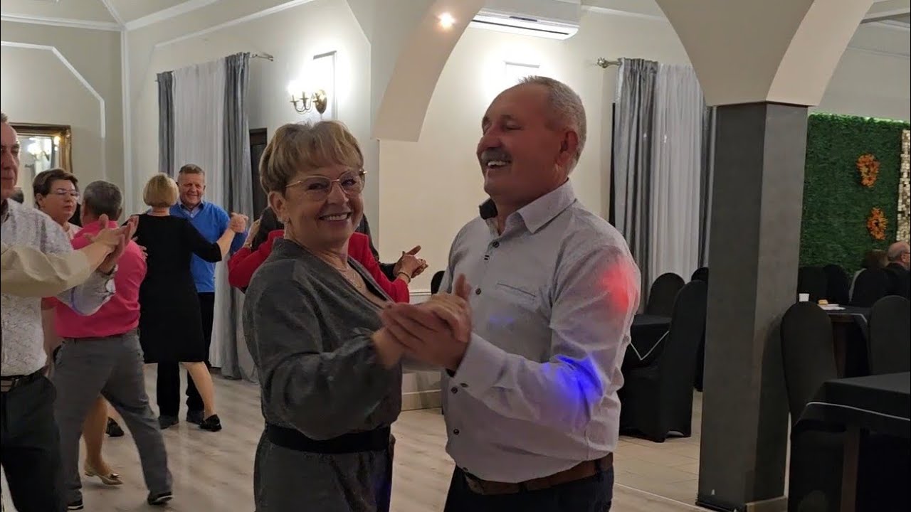 25 10 2025 NA ŻYWO! Pierwsze pary już wywijają w Złotym Dworze!