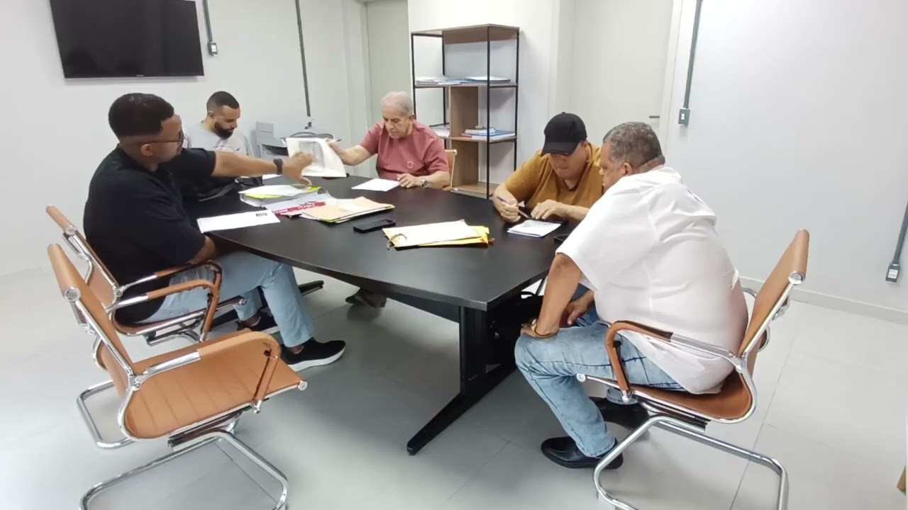 Gravação do Processo Licitatório de Concorrência Presencial N° 90005/2025 (23/12/2025).