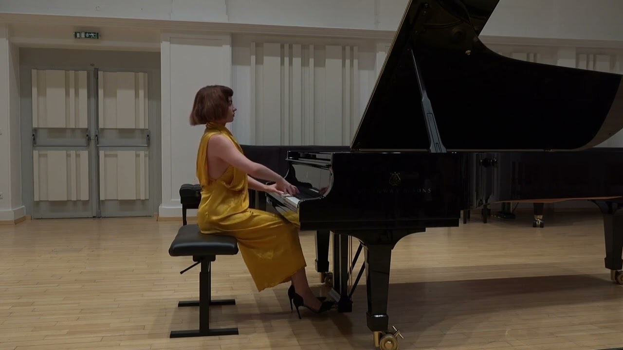 Eugen Suchoň: Sonata rustica, Kristína Smetanová - klavír