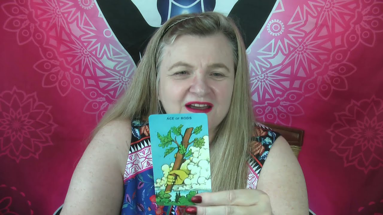 Daily Divine Message -1 Min✨What Does Spirit Want YOU to Know?✨Check this out...✨#Shorts✨