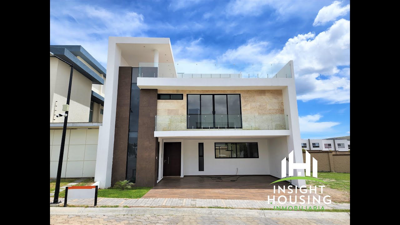 CASA NUEVA EN VENTA CON 4 RECAMARAS MAS ESTUDIO  Y ROOF GARDEN EN LOMAS DE ANGELOPOLIS PUEBLA