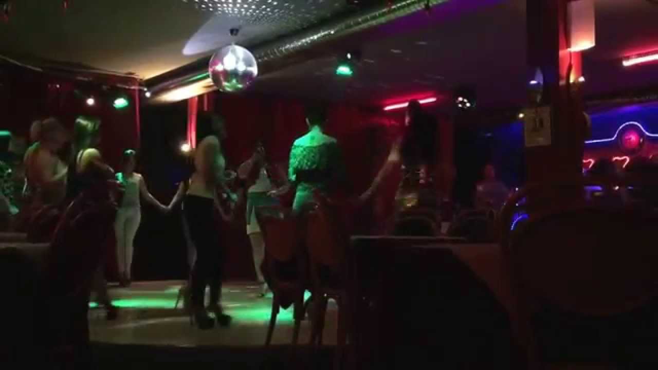 Valbona Gjezo Tallava per Bexhet Junikin me Shoqni edhe Special per Enver Bossin nga Juniki.