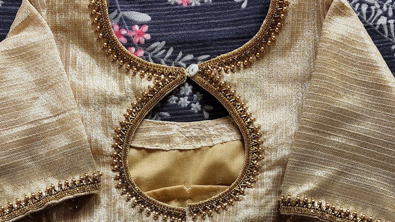 Beautiful aariwork using normal needle 👌 