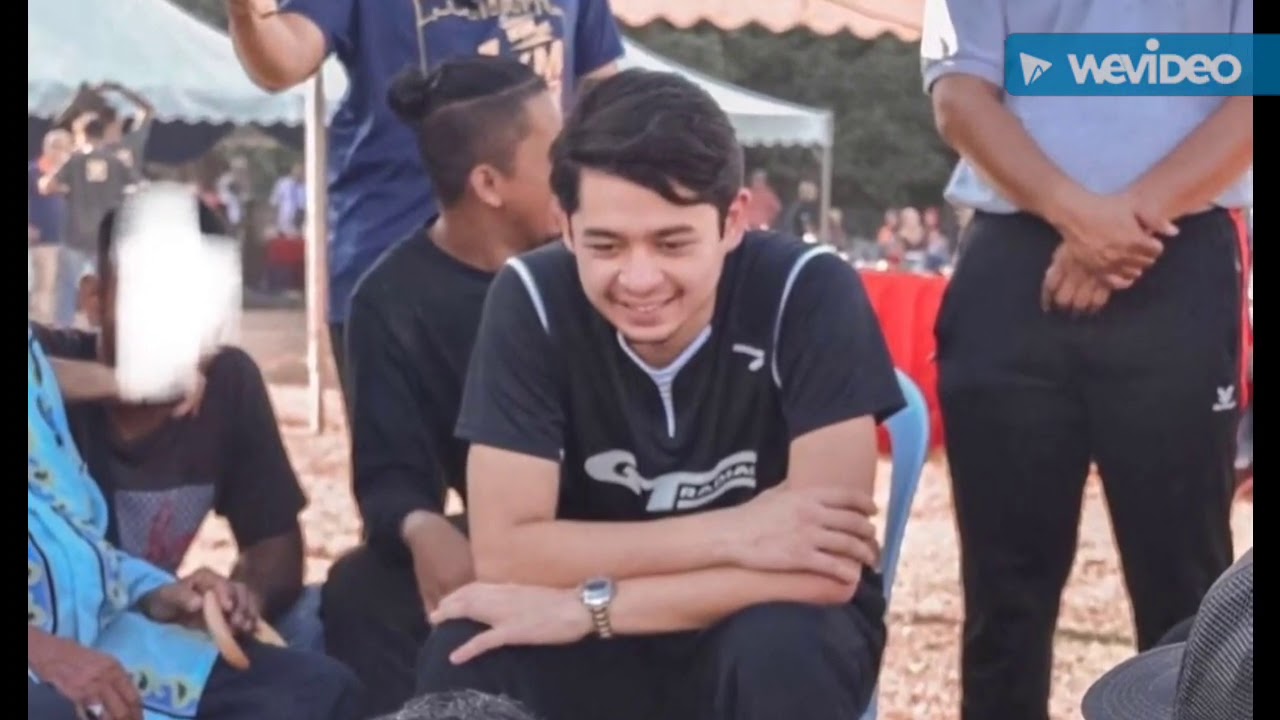 Kebawah Duli Yang Maha Mulia Tengku Hassanal Ibrahim Alam Shah ibni Al-Sultan Abdullah Ri’ayatuddin