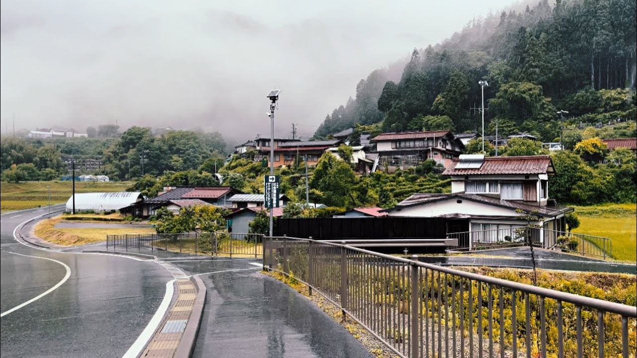 4K Walk Japan Beautiful Rain & Scenery Walking Tour Japanese Countryside Village Nagano - Nakasendo