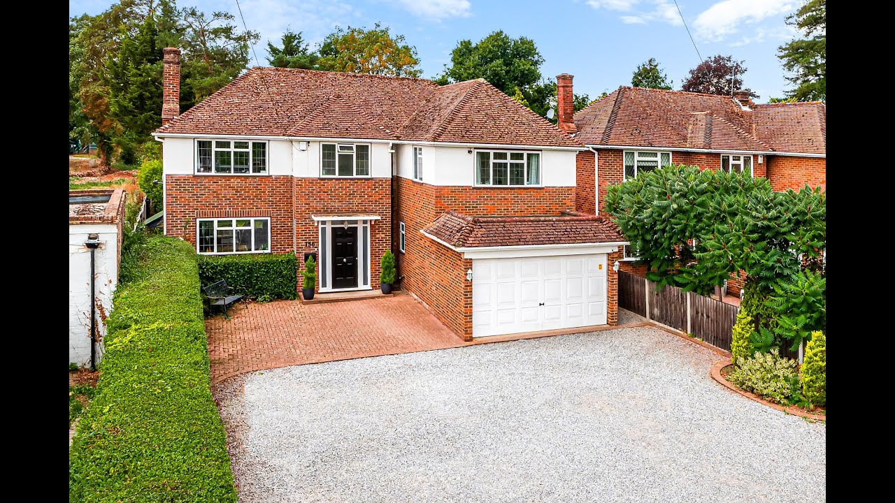 For Sale - 4 Bedroom Detached House - Old Windsor - Property Video Tour