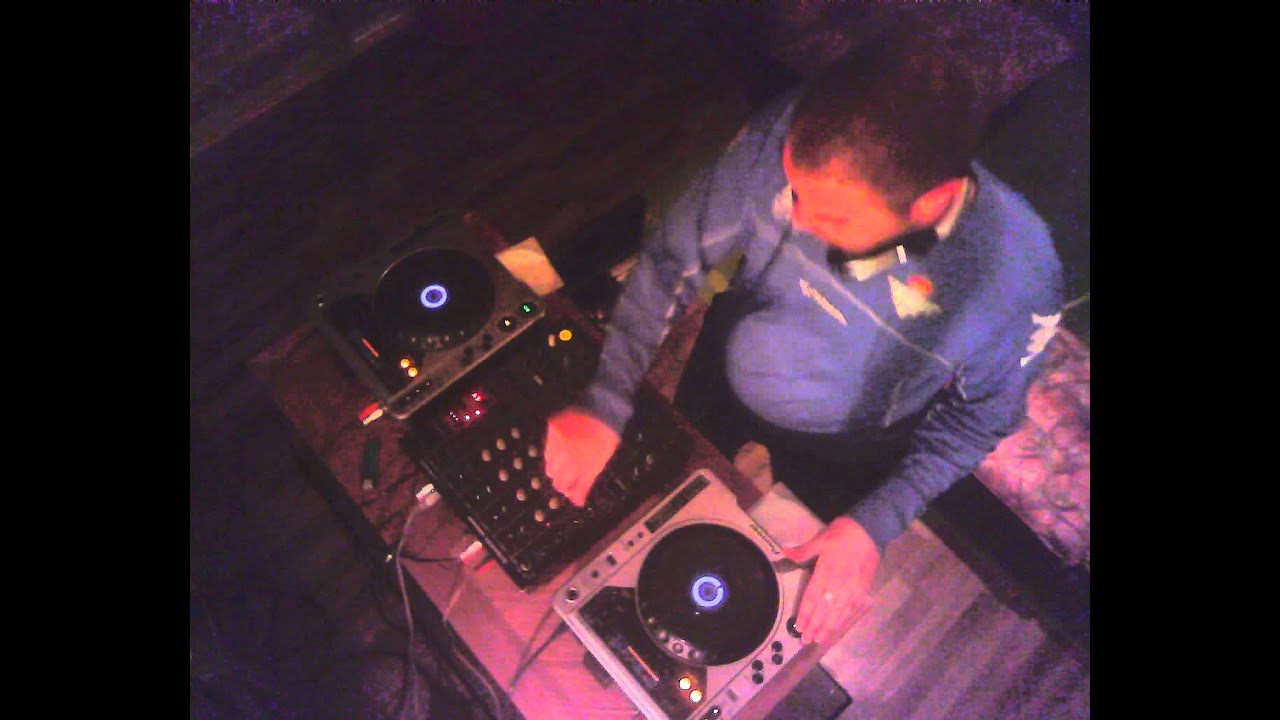 Tech House and House April 2015 Mix by Dj Cvele