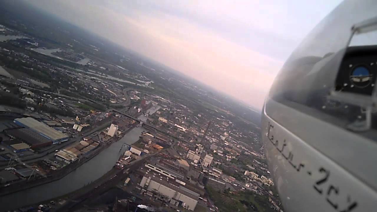 Flug über Duisburg-Rheinhausen