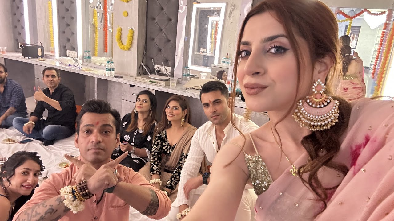 Hosting Diwali Party -  Decor, Food & Celebrations | Diwali In India