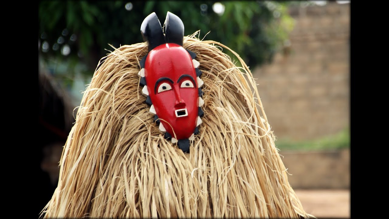Ivory Coast. Dance of the Baule people  (Кот-д&rsquo;Ивуар. Танец народа Бауле)