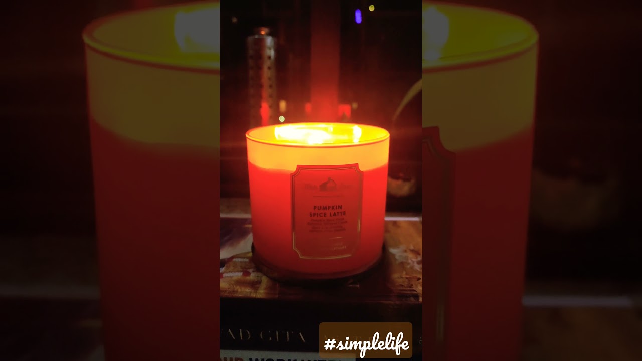 Slow Living #hygge #youtubeshorts #aesthetic #pumpkinspicelatte#candle #cozy #simplelife#simplicity