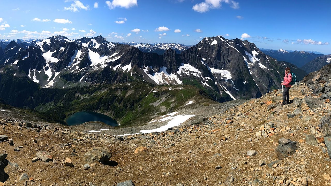 Cascade Pass and Sahale Glacier - North Cascades National Park