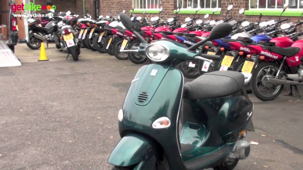 Vespa ET4 125 Walk-around by GetBike - KWL