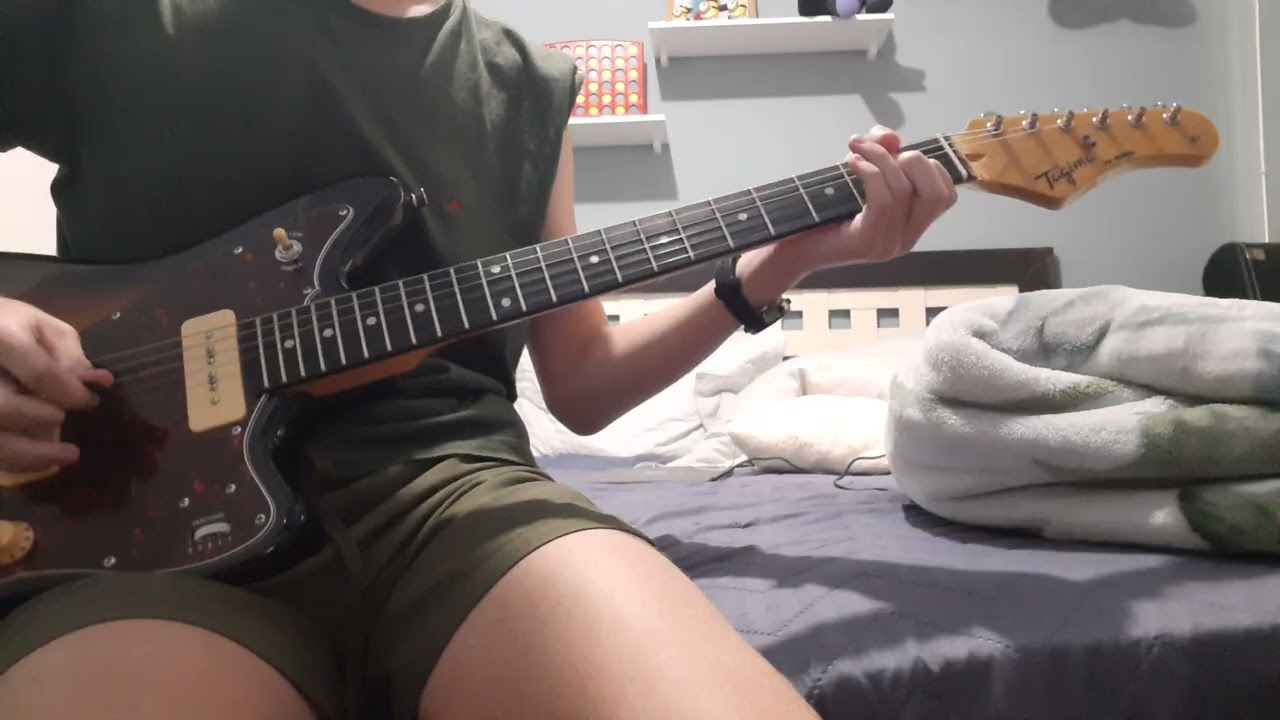 Tocando the man who sold the world ( versão do nirvana )