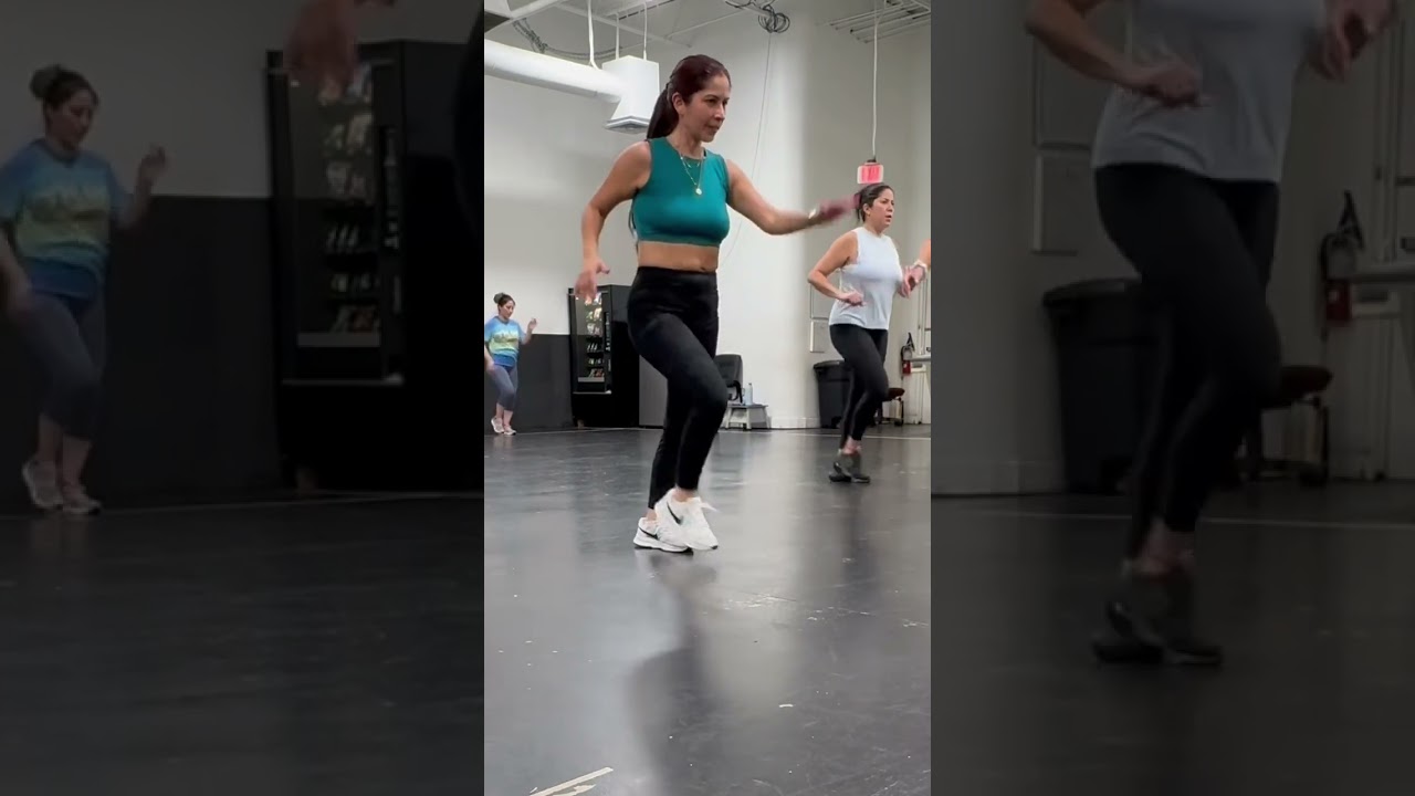 🔥Bailando Salda Ojitos chinos🔥#bailandosalsa #salsabuena #salsaworkout #dancingsalsa #lamejorsalsa