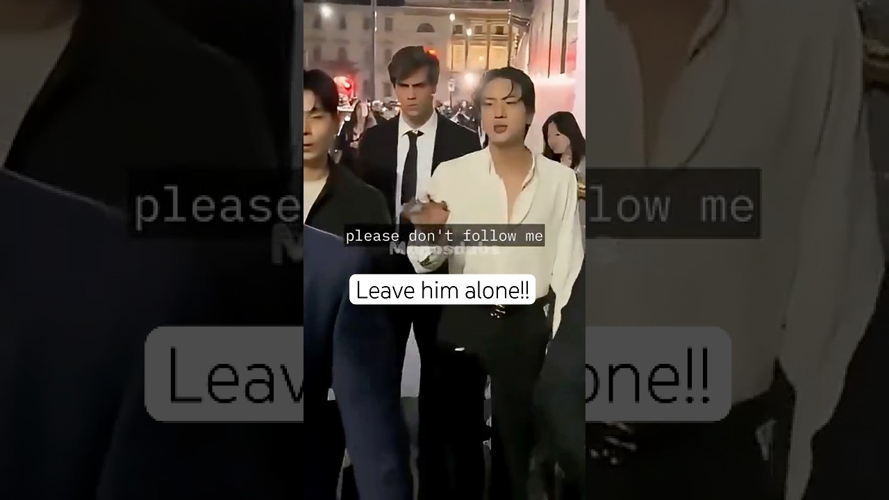 Джин из BTS вежливо просит фанатов не следовать за ним в отель после мероприятия Gucci #JinxGucci...