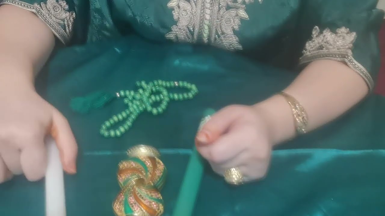 فال وكشف خطير مفصل /قراءة روحانية بألوان الشموع وسبحة الجواد. اختاري الشمعة ودخلي سمعي فالك