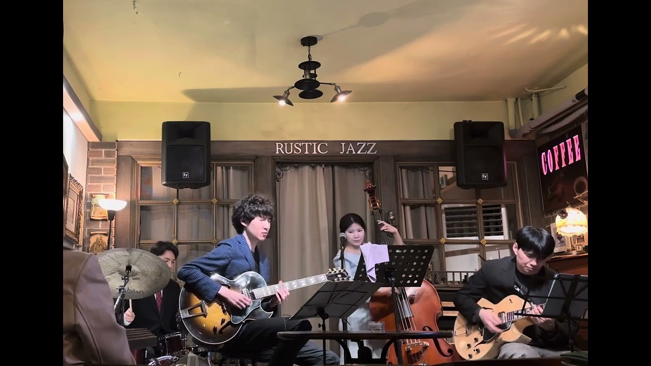 A smooth one - orange, brown and green