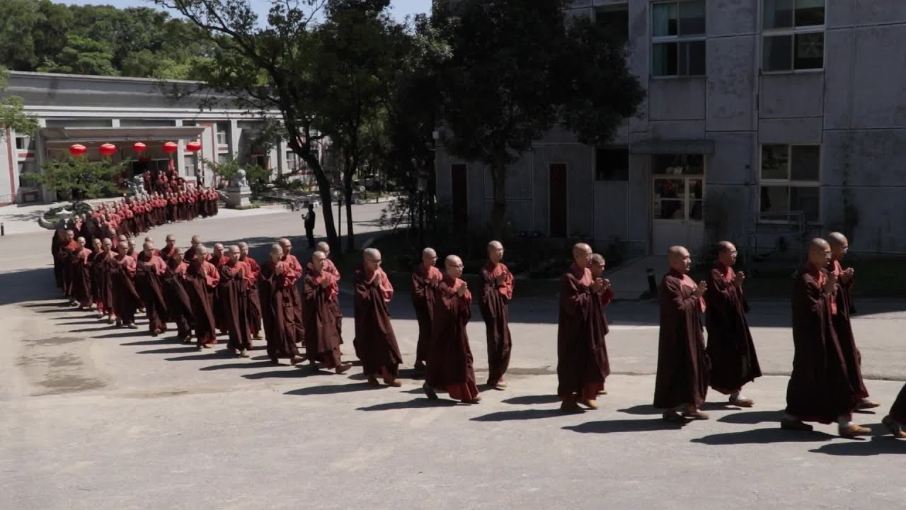 Mixed Plate: Monastic life in Taiwan's Hushan Temple