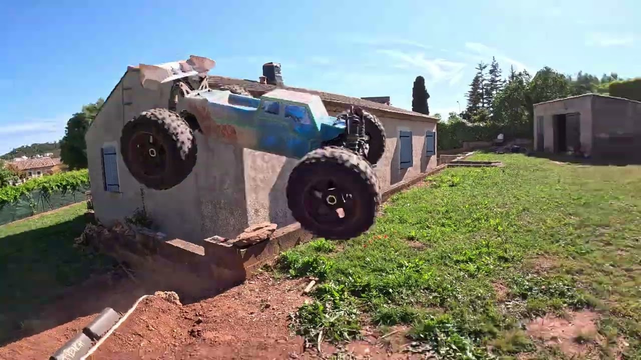 Tekno ET48 2.2 garden bash ☀️☀️ #rc #rccar #rcbasher #teknorc