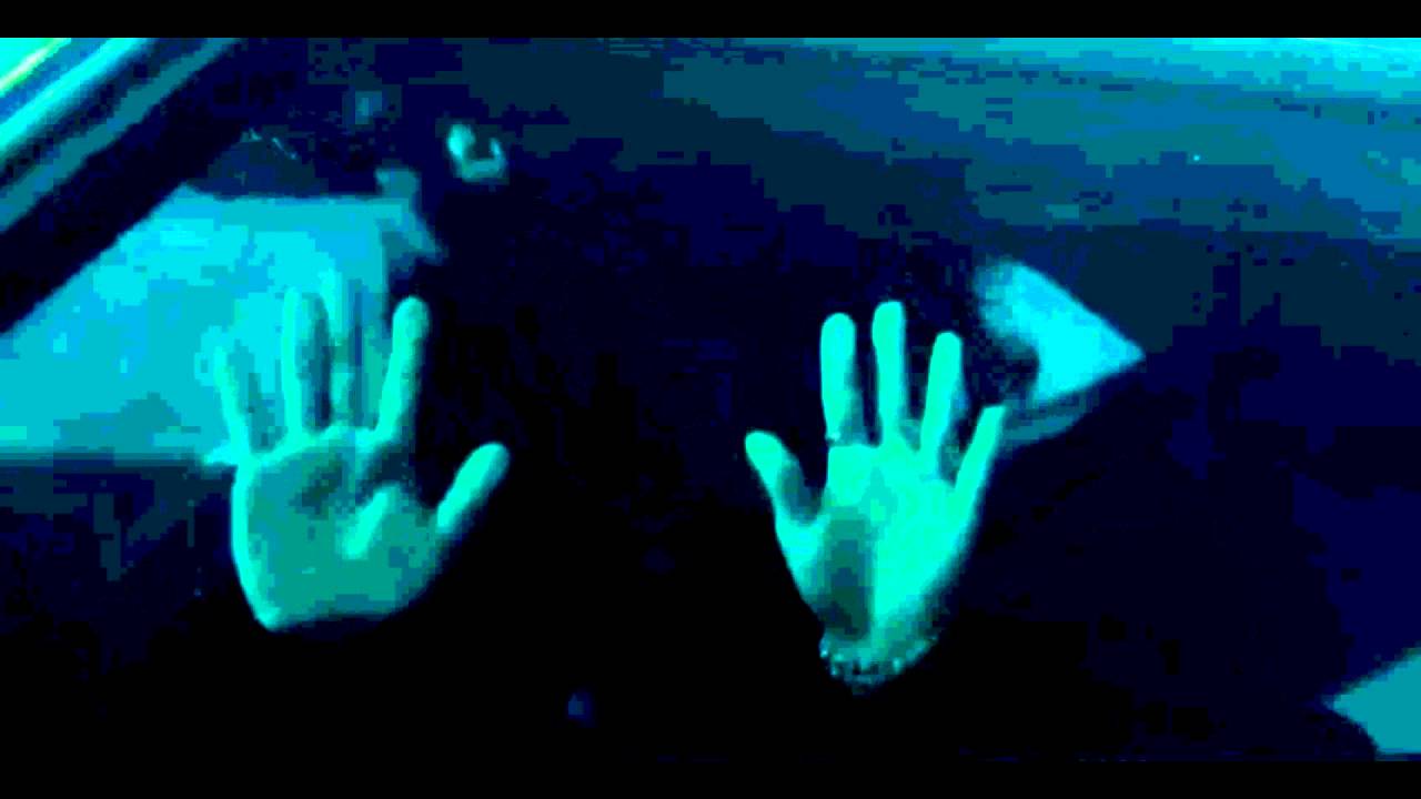 Car Drowning Scene from the Fog (2005)