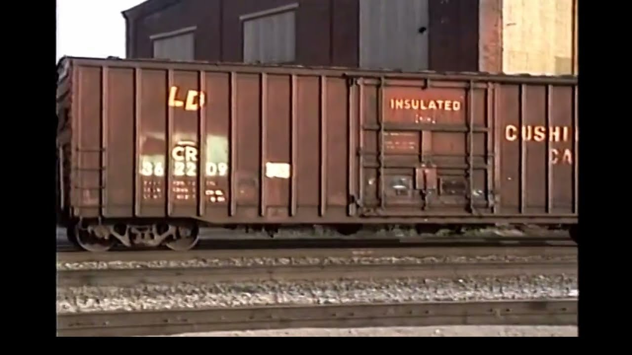 PRIME CONRAIL! EVENING AT ALTOONA, PA JULY 1995. CR BALLAST TRAIN W/HELPERS! VINTAGE FREIGHT CARS!