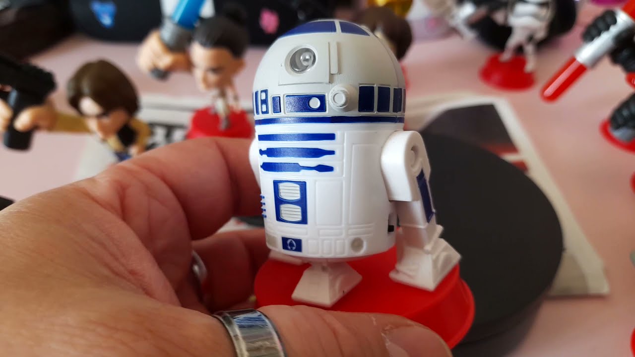 Eurospin Star Wars 2021 - R2 - D2  (undicesimo personaggio)