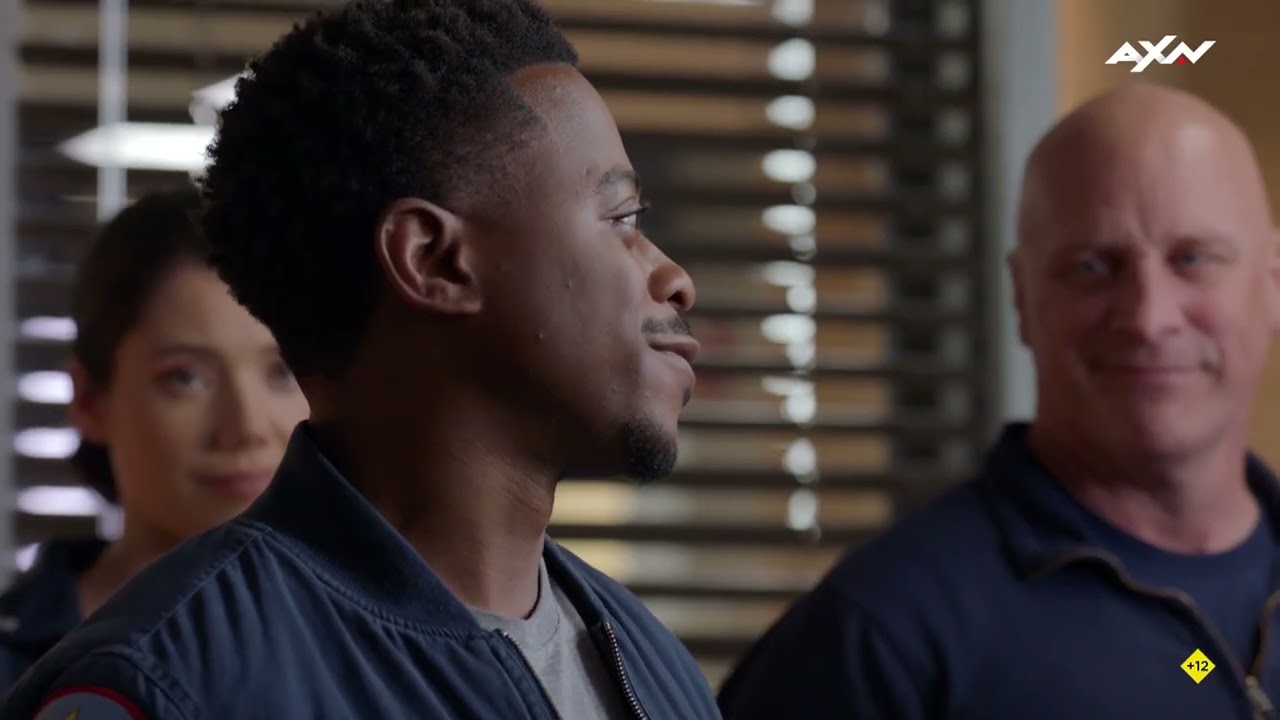 Chicago Fire [12x13] - Despedidas