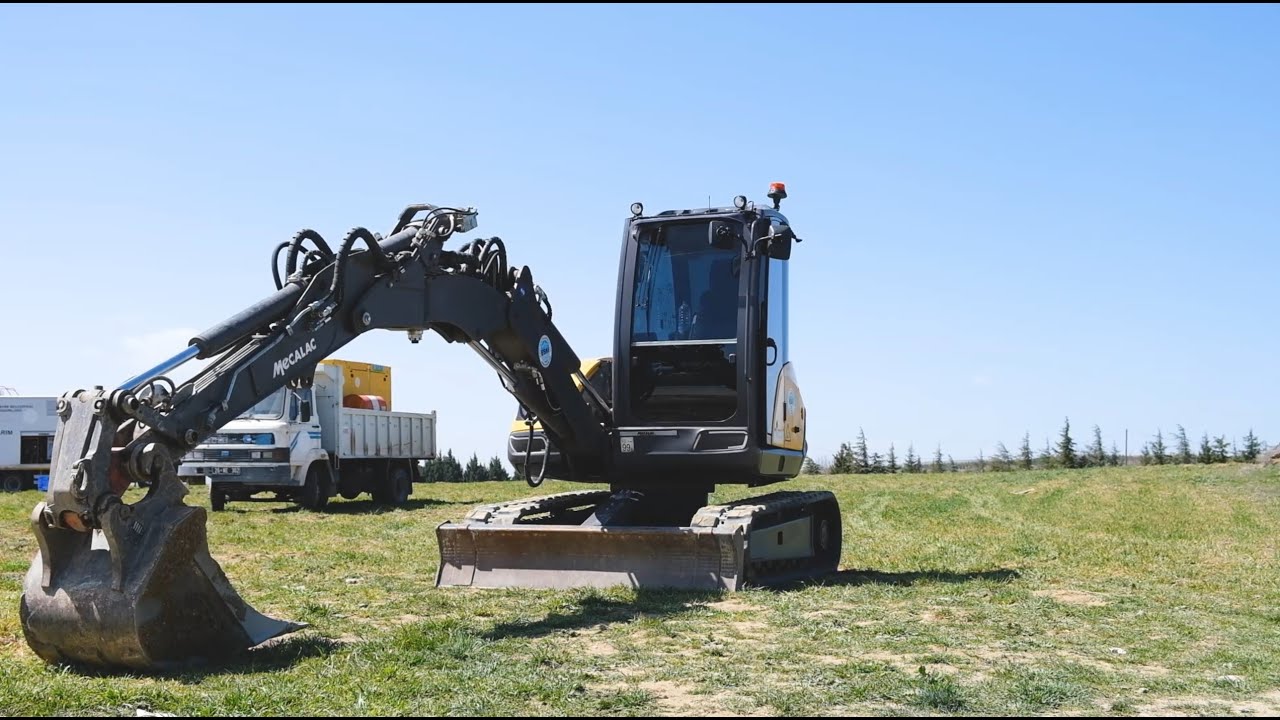 MECALAC 6MCR Skid-Ekskavatör Tanıtımı / Introducing the Skid-Excavator MECALAC 6MCR
