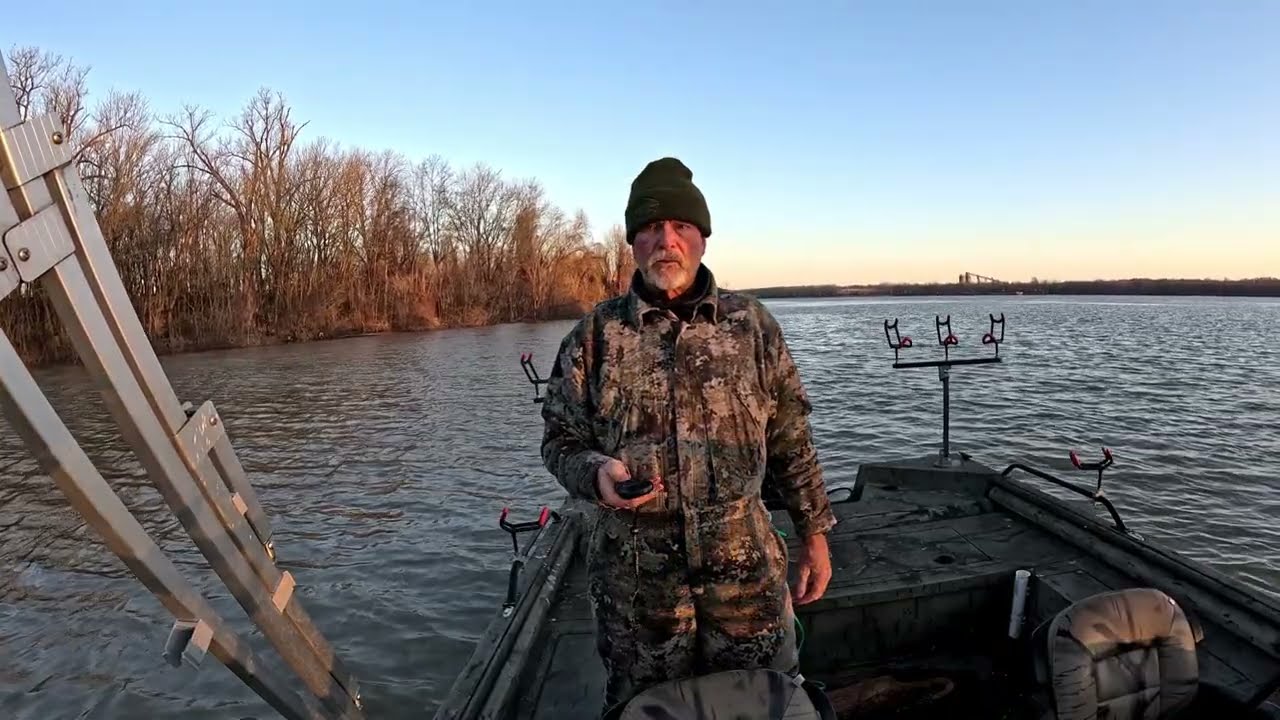 Still plenty of bait to be found but the blue cats had lock jaw in the high water of the Ohio River.