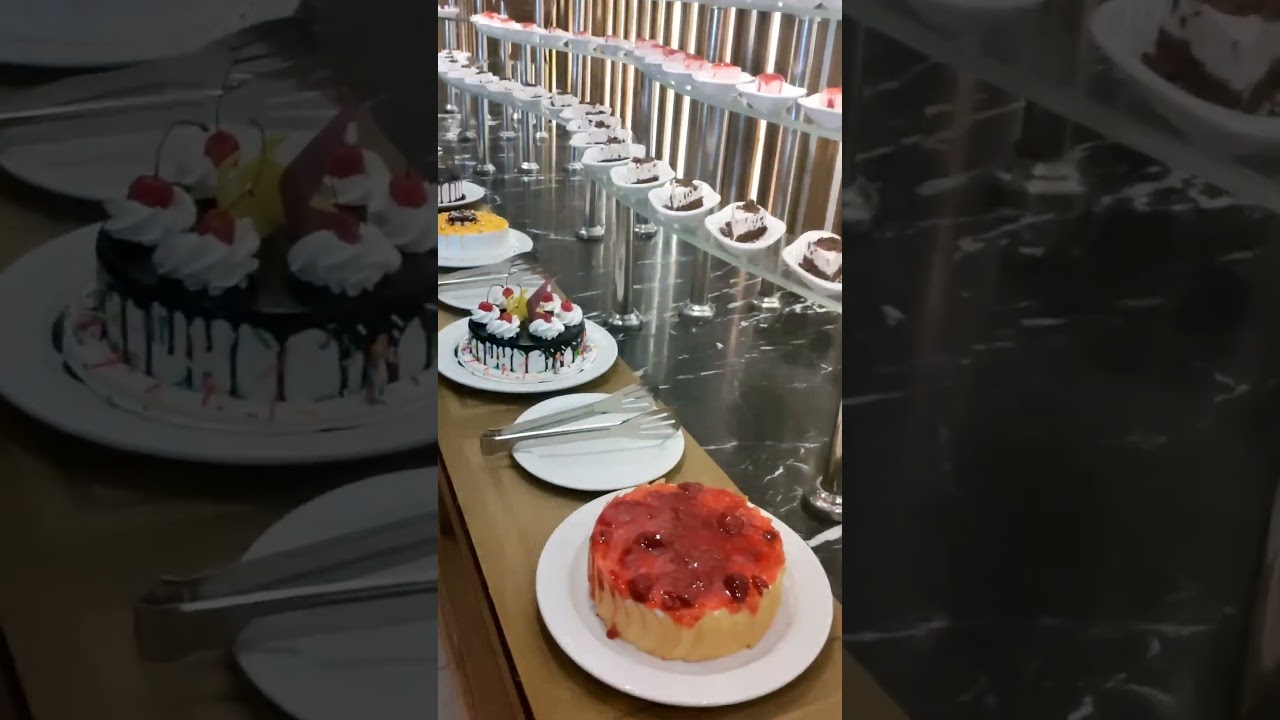 The pan pacific lounge dessert section.. 