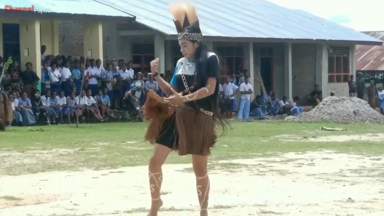 TARIAN SERUAN ANAK PAPUA