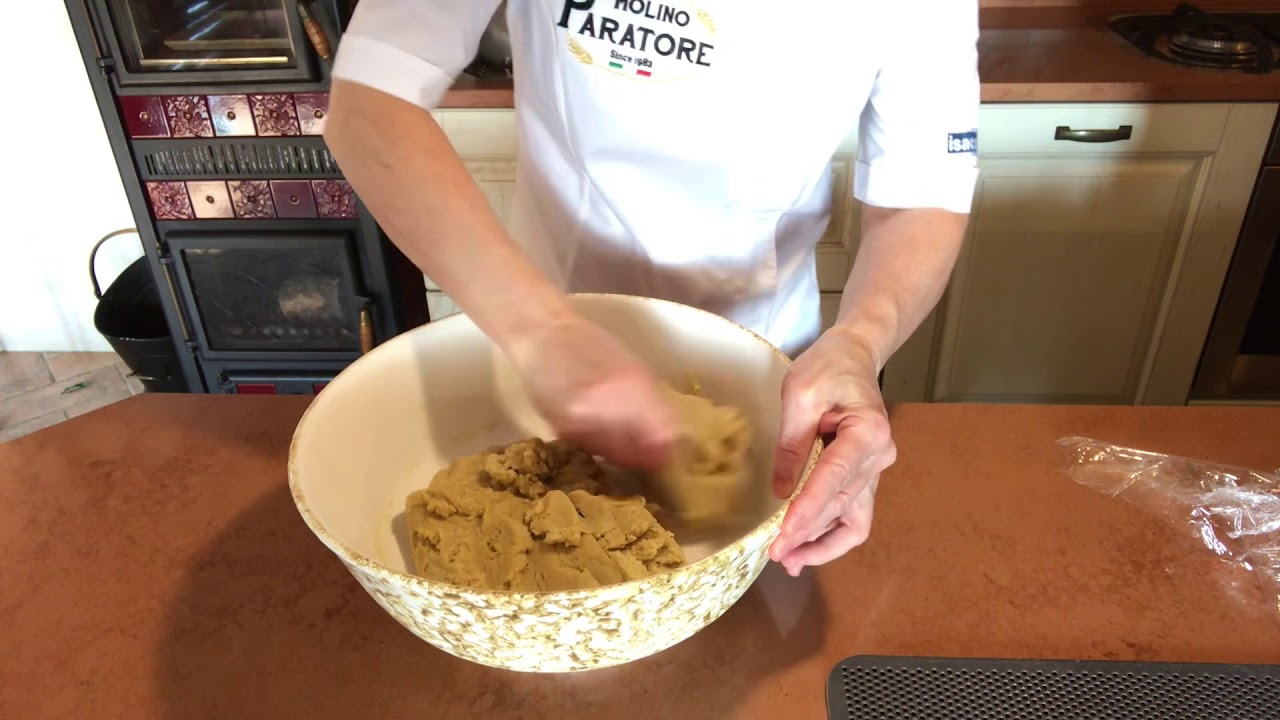 Biscotti al latte con farine di grani antichi siciliani