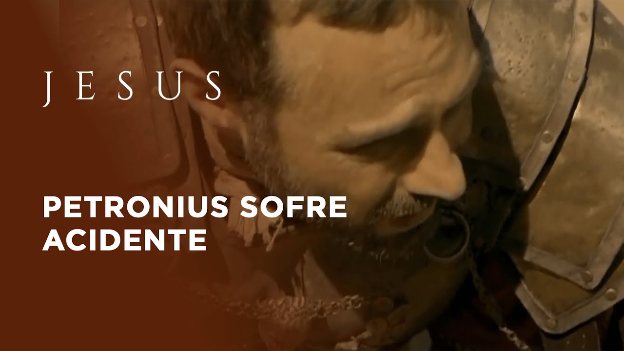 JESUS | Petronius sofre acidente na corrida de bigas