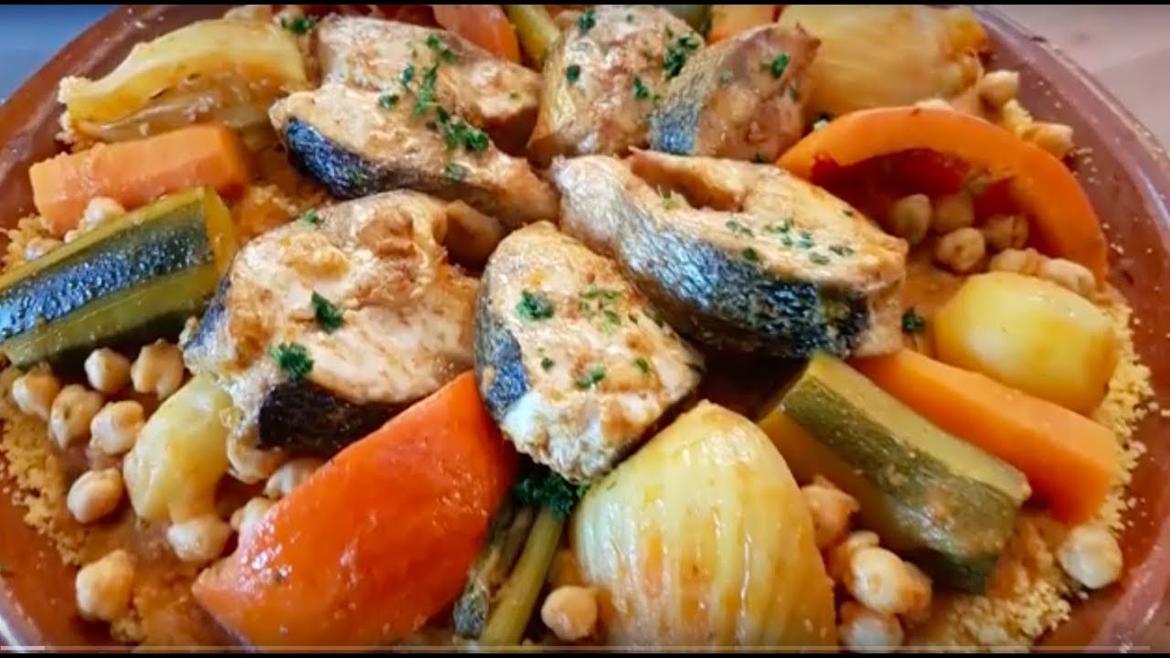 كسكس بالسمك في غاية الروعة  couscous aux poissons