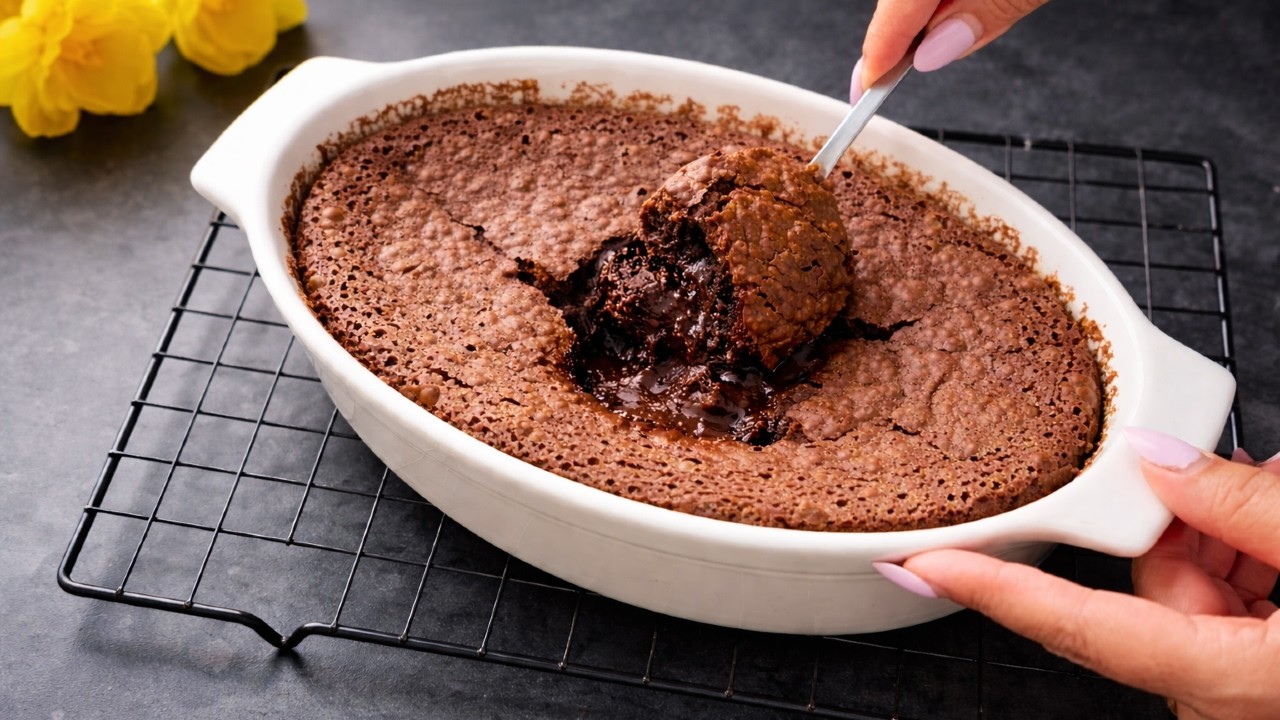 The easiest and quickest Chocolate Dessert | Brownie pudding recipe