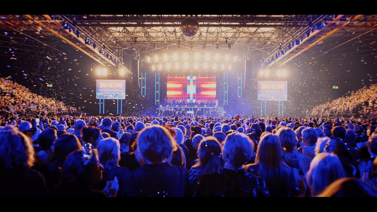 The Ultimate Christmas Party - Rock Choir LIVE &bull; HIGHLIGHTS &bull; 20 Years of Rock Choir