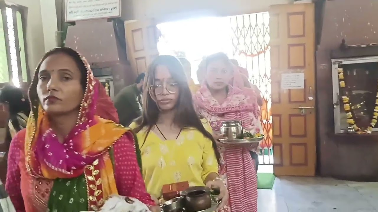 आप सबको महाशिवरात्रि की तरफ से हार्दिक शुभकामनाएं