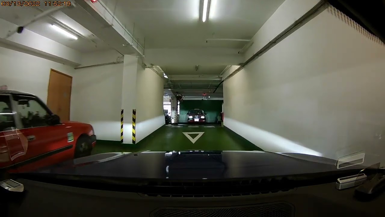 停車場介紹: 士美菲路市政大廈 (入)