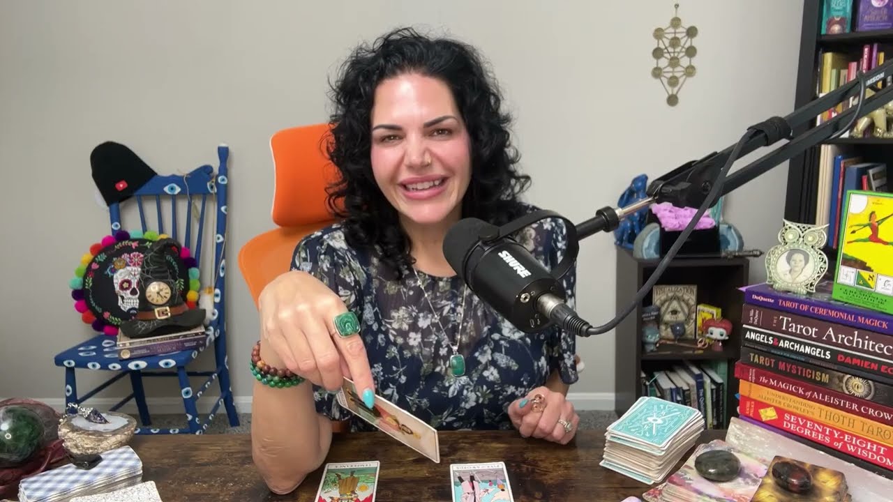♏ Scorpio: Plan, Pivot, Prosper (Money & Career Tarot Reading)