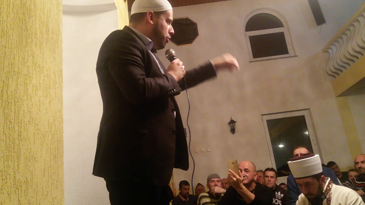 Ponizi se da ta Allah uzdigne. Hfz. Amar.