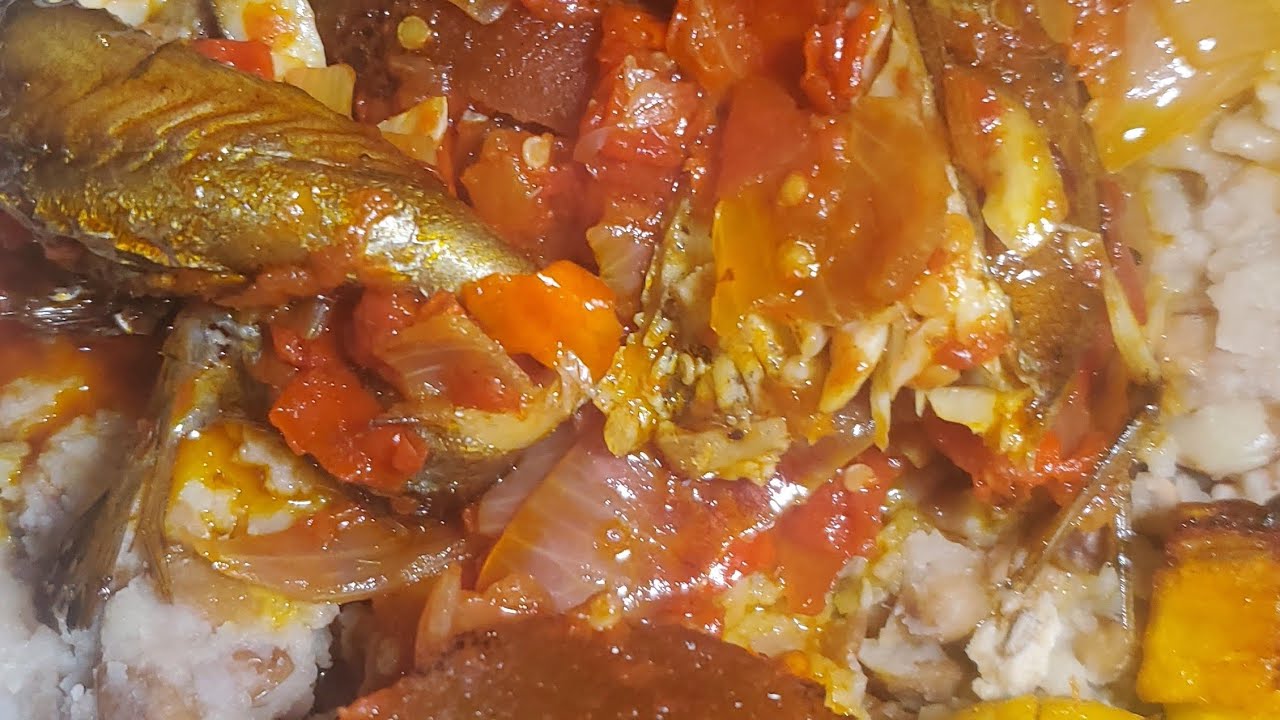 Let make lunch together#cookingvideos#food#howtocookbeansandplantain