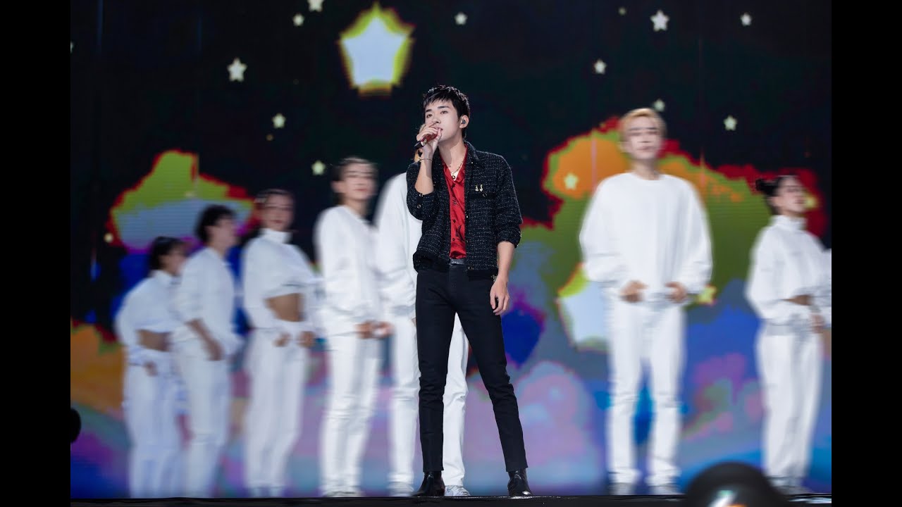 【TFBOYS易烊千玺】王者共创荣耀盛典 首唱《繁星追梦》【Jackson Yee】