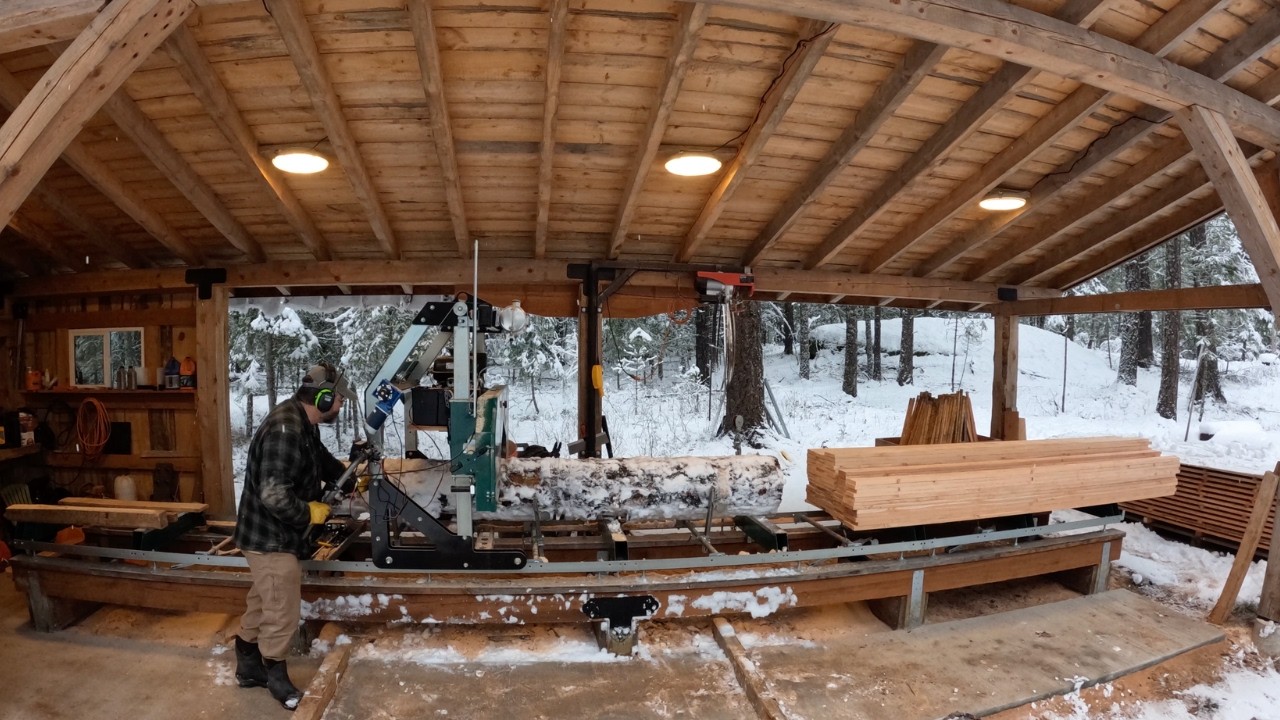 Milling TWO CANTS At The Same Time On The Woodland Mills HM130 Max Sawmill