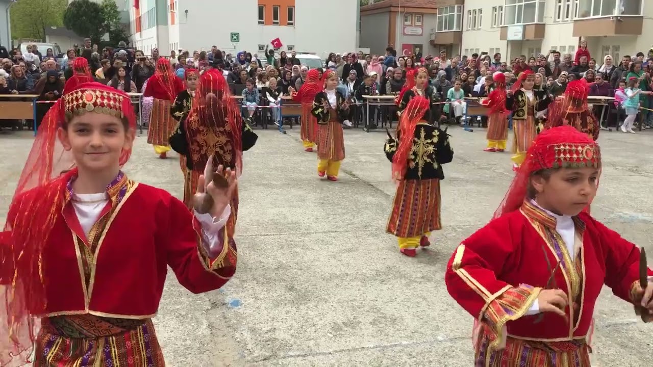 Kırşehir yöresi halk oyunları