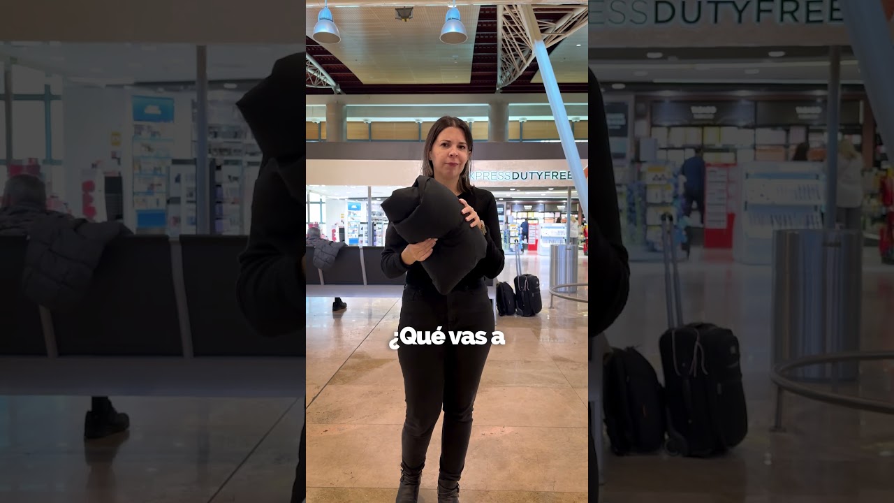 TRUCAZO para viajar en avi&oacute;n ✈️ con abrigos grandes 🧥